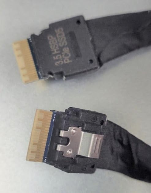 Intel Cable 2U SlimSas Cable x24 (CPU to Mid-plane) Kit CYPCBLSLMIDPIN
